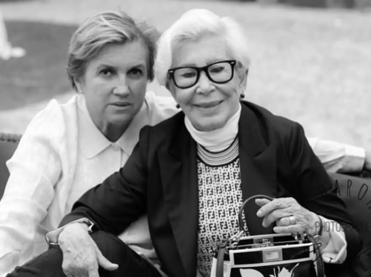 Silvia com a mãe, Anna Fendi, que é uma das suas referências