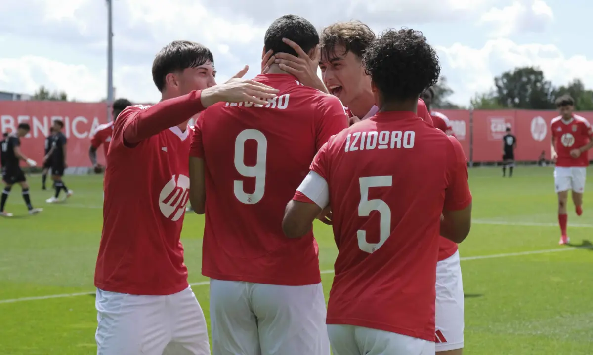 Águias conquistam o 29:º título no escalão