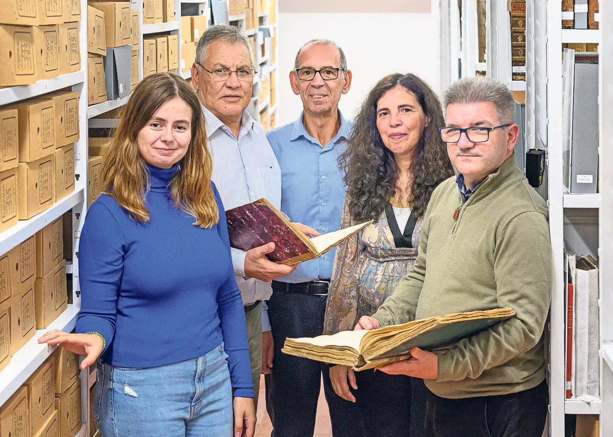 Projeto de voluntariado no Arquivo Distrital do Porto desde 2007