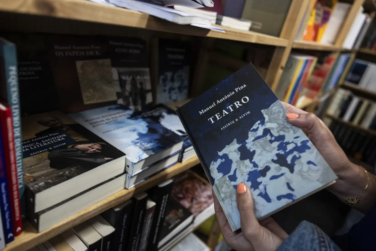 "Teatro" de Manuel António Pina foi apresenta esta segunda-feira à noite