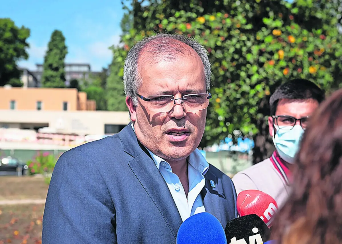 Luís Meira foi reconduzido no cargo de liderança do INEM em agosto passado