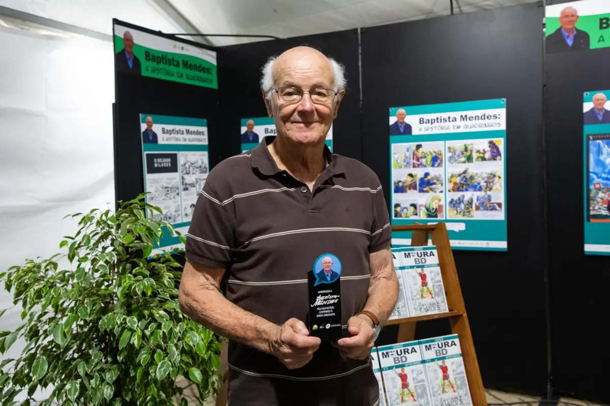 Baptista Mendes nasceu em Luanda, Angola, e veio para Lisboa com 11 anos