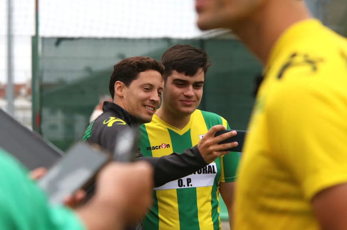 Luís Pinto, treinador do Tondela, no treino aberto realizado pela equipa que compete na Liga 2