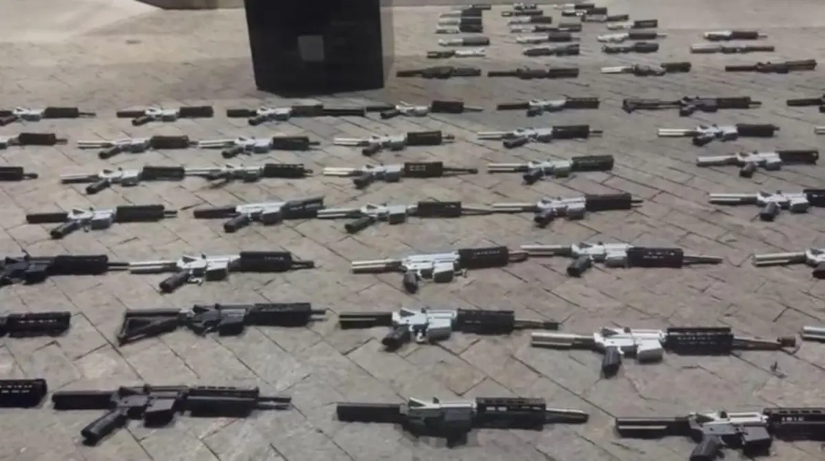 Imagem de contexto do artigo Desmantelada fábrica que abastecia armas para crime organizado no Rio de Janeiro