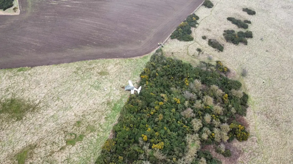 Imagem de contexto do artigo Piloto morre em queda de avião em campo na Escócia
