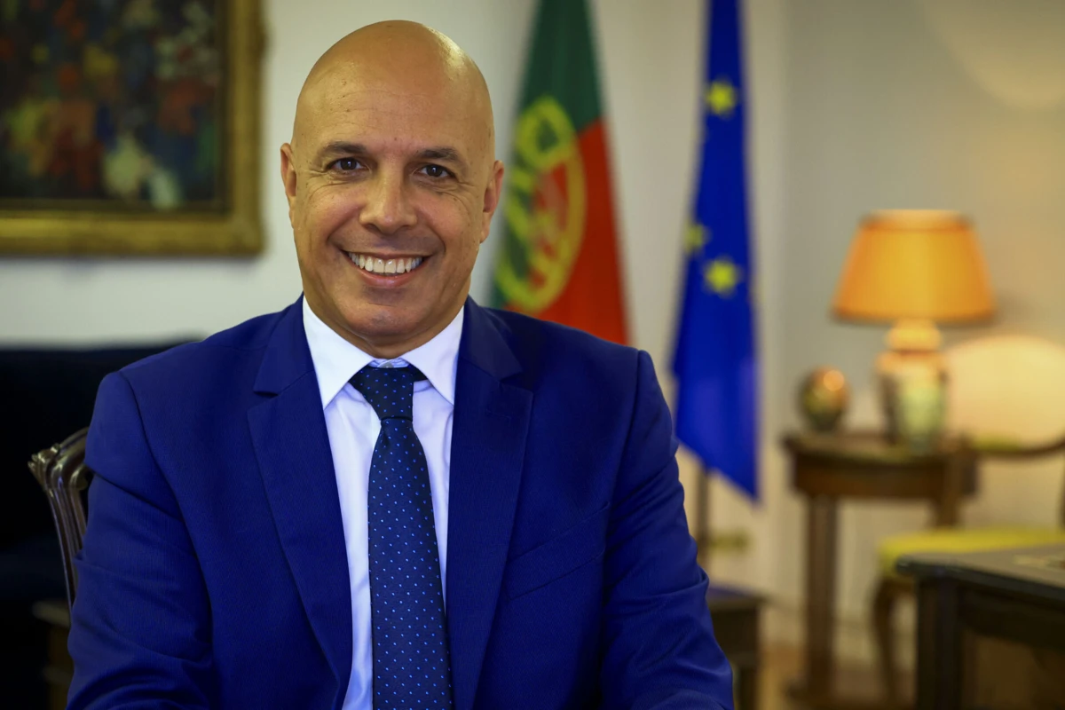 Paulo Cafôfo desafia Albuquerque a requerer o levantamento da imunidade de que usufrui por ser conselheiro de Estado