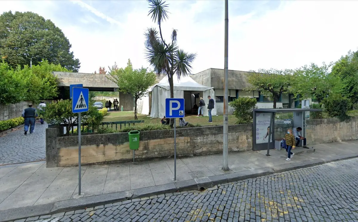 A obra de renovação da unidade de saúde vai abranger os dois pisos e conta com a comparticipação financeira do PRR