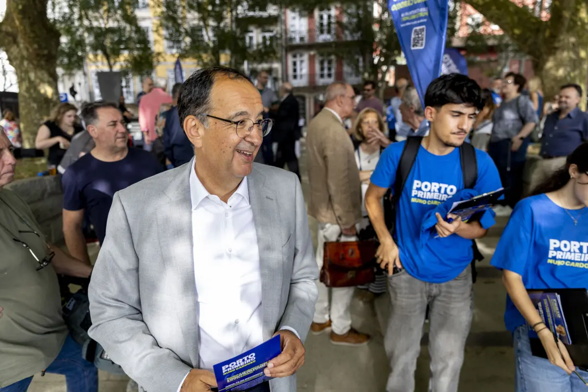 Nuno Cardoso apresentou candidatura no Passeio das Virtudes, com apoiantes