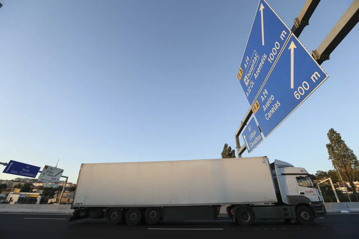 Autarquia aponta vias alternativas.