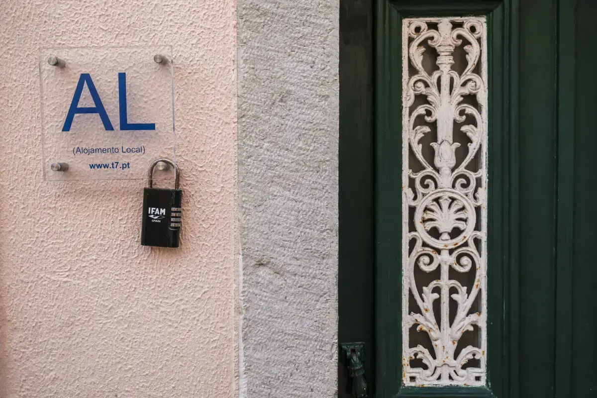 Novo regulamento do Alojamento Local viabilizado com os votos do Chega