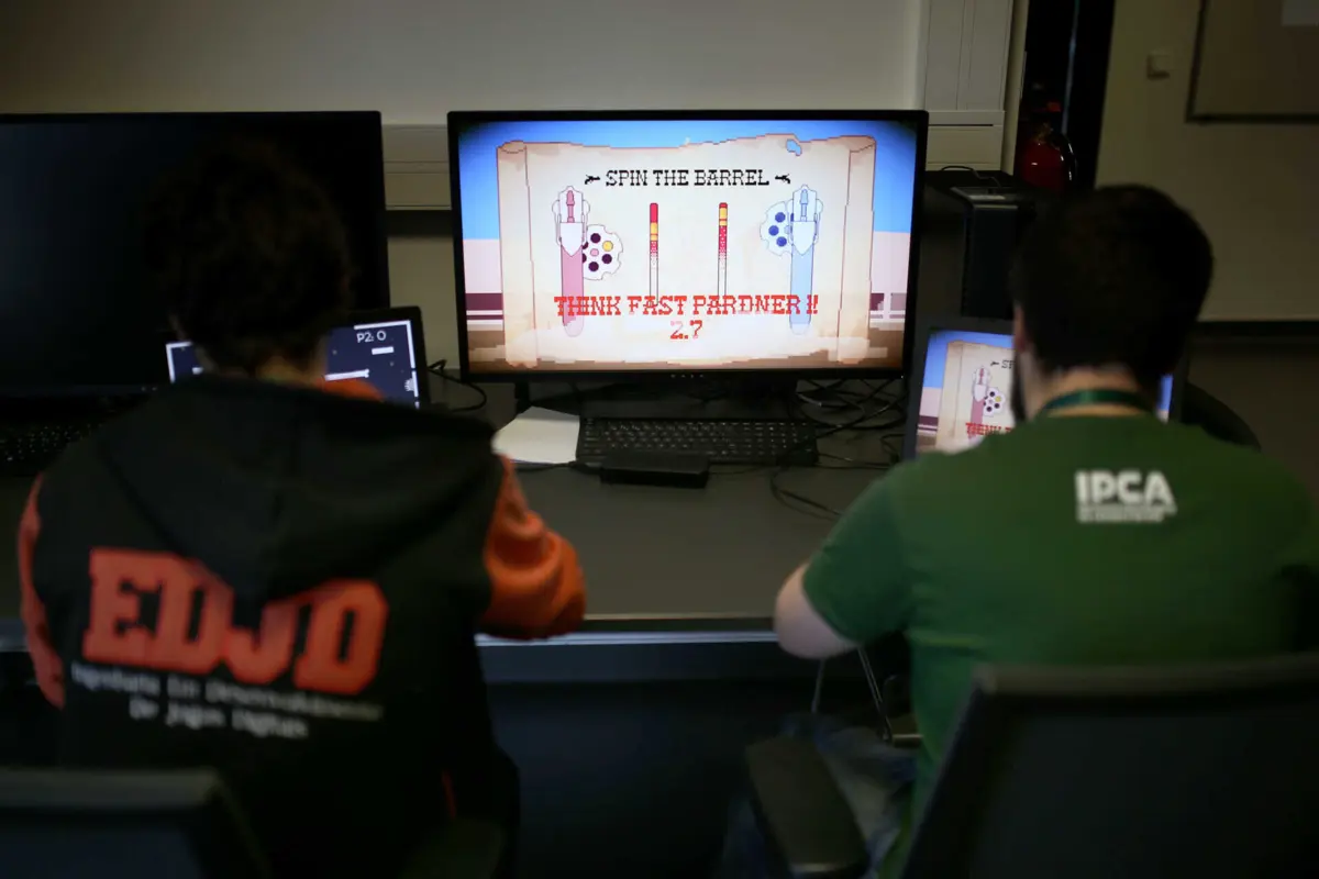 Alunos vão aprender a criar videojogos.