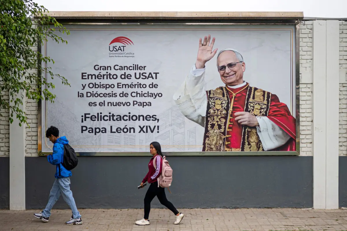 No Instagram, a conta chama-se @Pontifex - Papa Leão XIV, a única conta oficial do Papa na plataforma