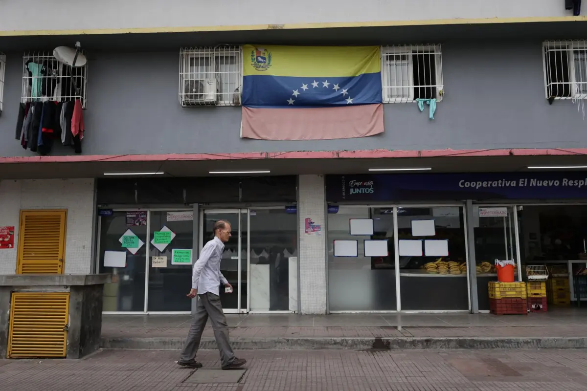 Imagem de contexto do artigo Caracas em ambiente calmo após declaração de fecho do espaço aéreo