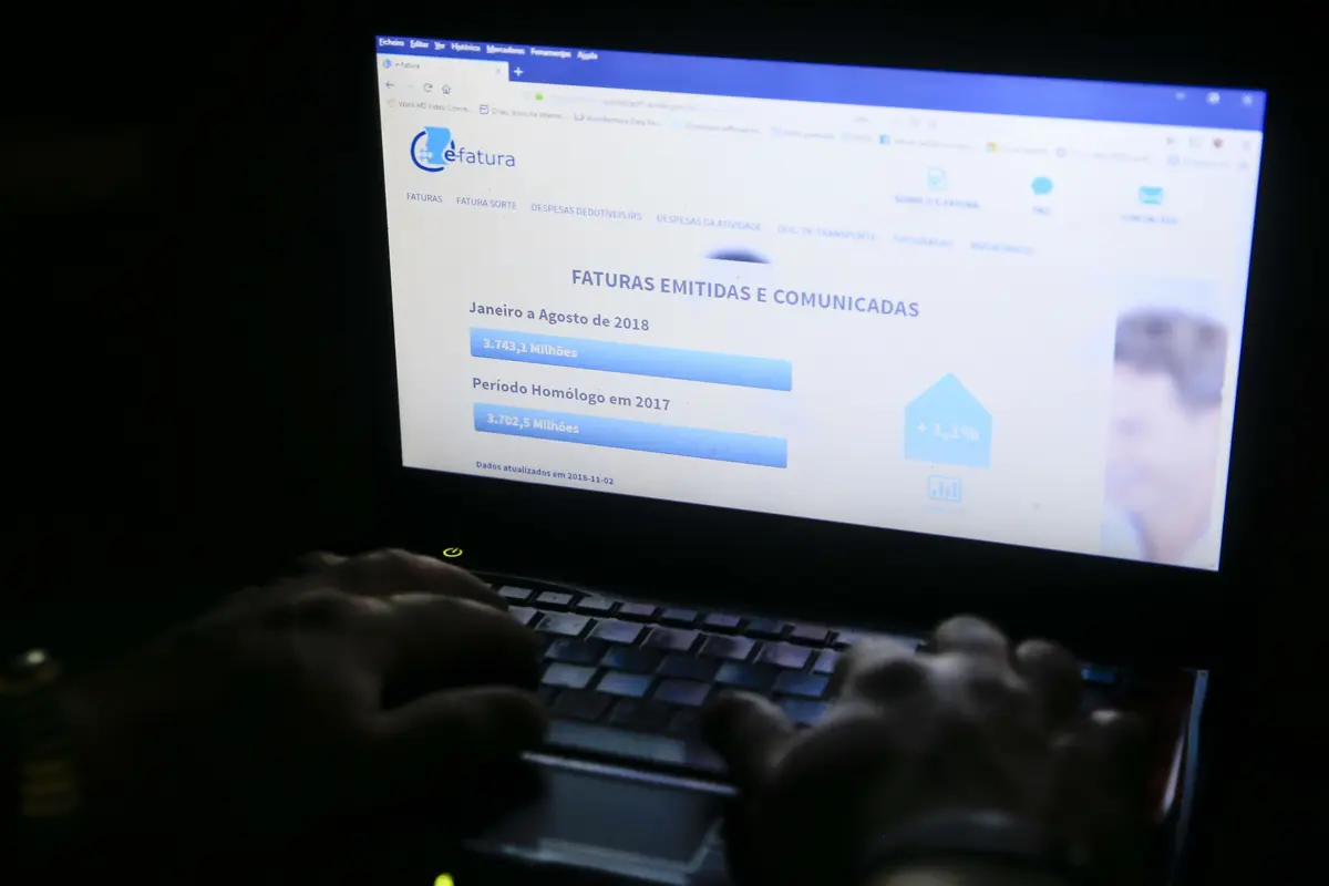 Contribuinte deve "espelhar" deduções na entregada da declaração de IRS