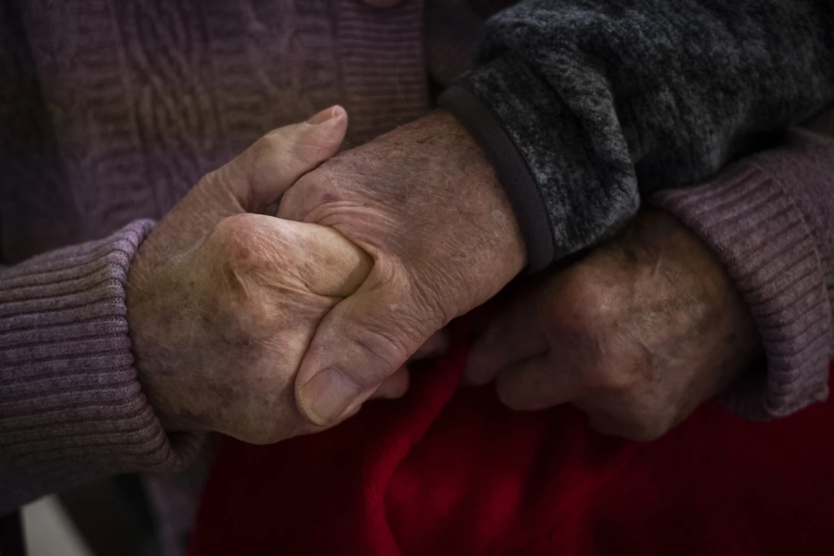 A gravidade da diminuição no crescimento devido ao envelhecimento populacional varia