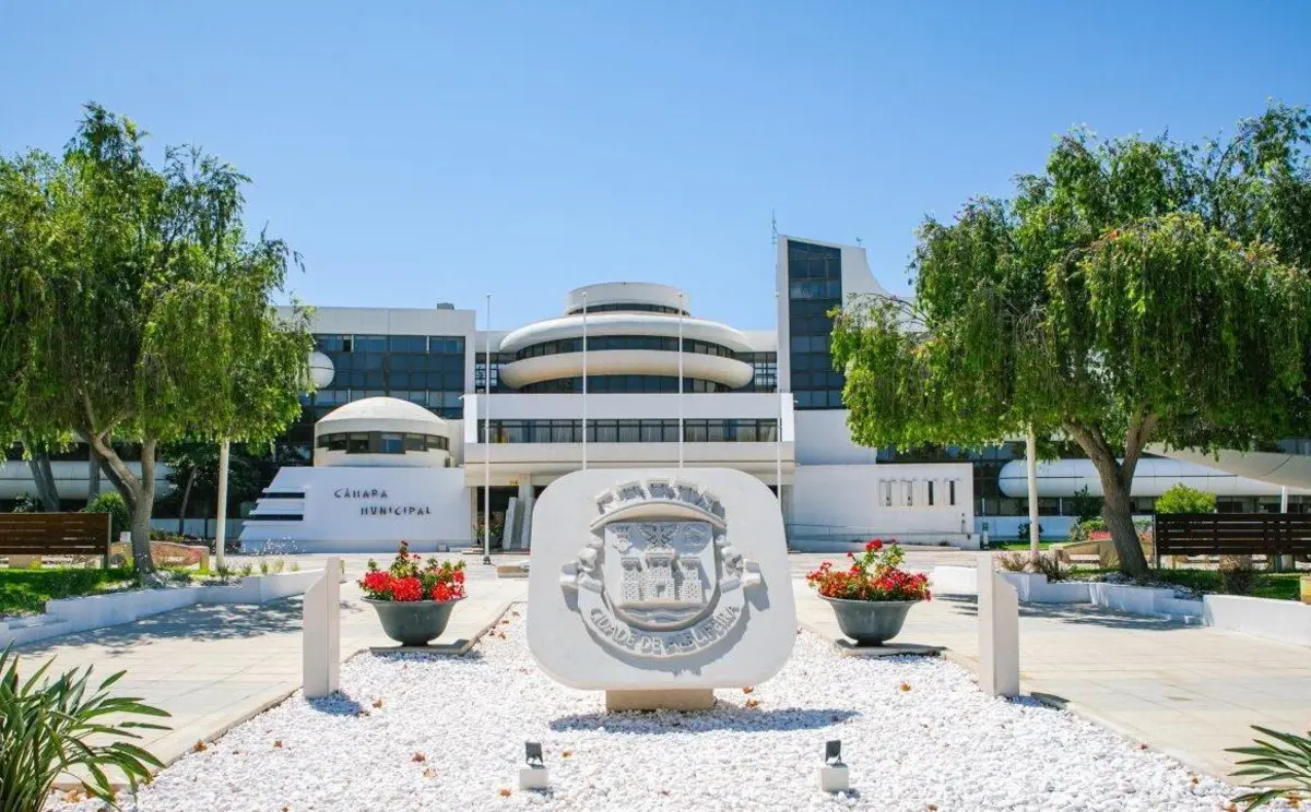 O município afirma que está a monitorizar a evolução da situação