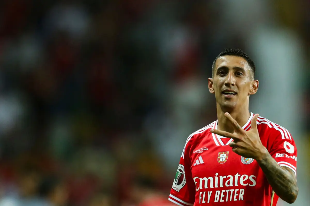 Di María está de volta ao Benfica