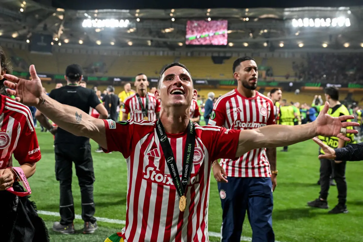 Na época passada, Daniel Podence conquistou a Liga Conferência pelo Olympiacos