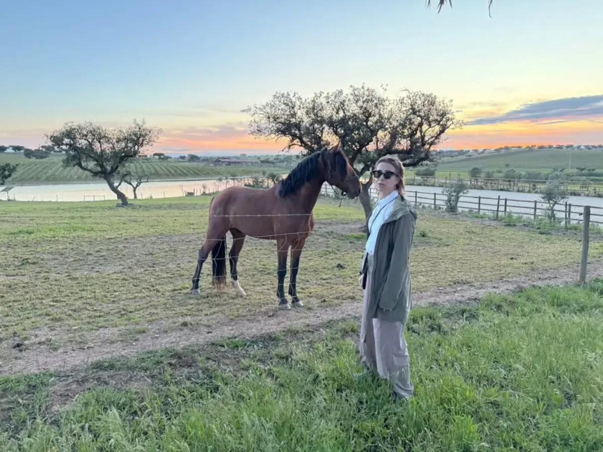 Protagonista de " Ainda estou aqui" descansa após maratona de promoção do filme