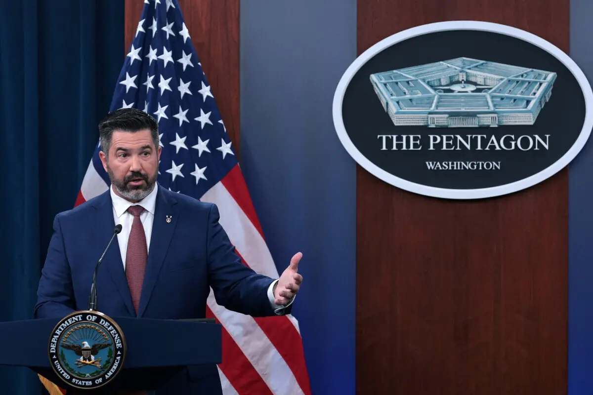 Sean Parnell, porta-voz do Pentágono