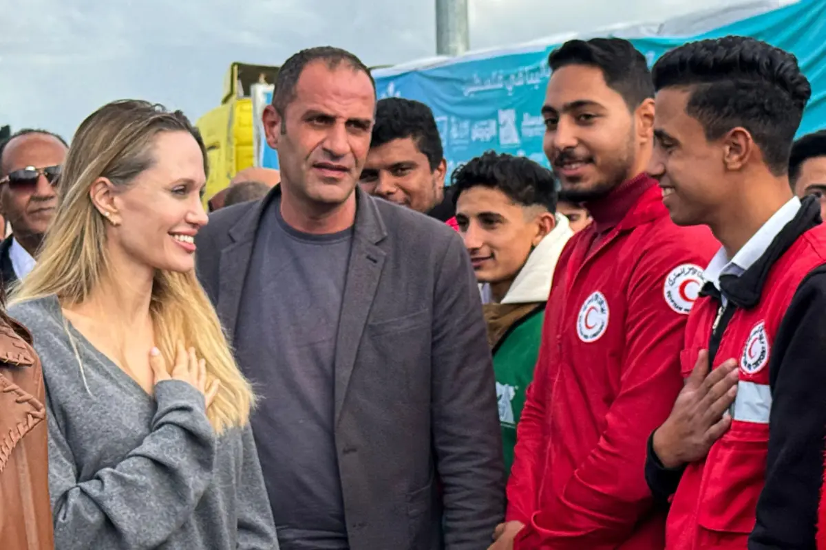 Imagem de contexto do artigo Angelina Jolie visita passagem de Rafah em apoio à população de Gaza