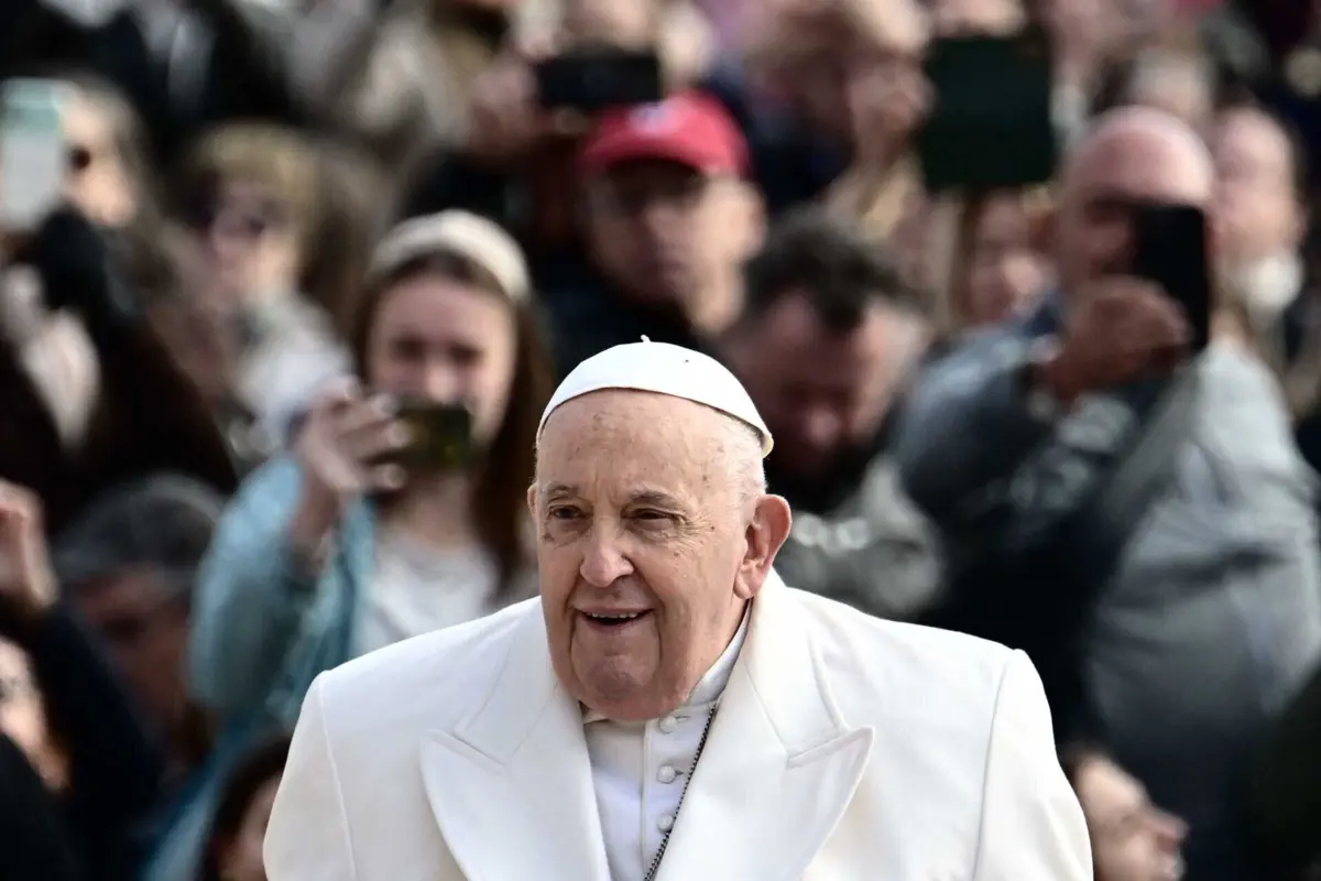 Imagem de contexto do artigo Papa lamenta que mulheres continuem a ser vítimas e defende educação das raparigas