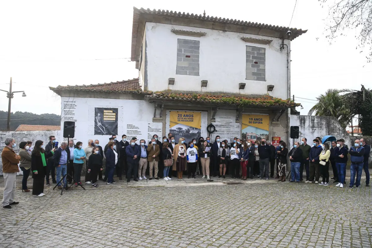 A freguesia do Muro foi uma das mais prejudicadas com a suspensão da linha de via estreita. Concentração feita há três anos naquela estação