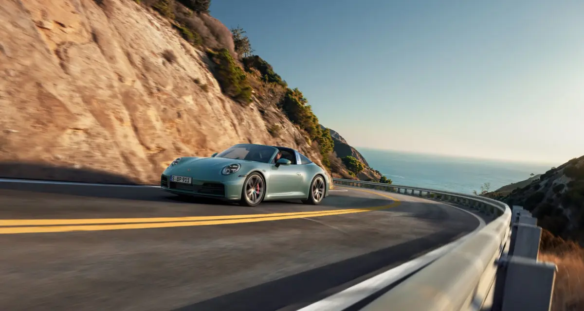 Novos Porsche 911 Carrera 4S