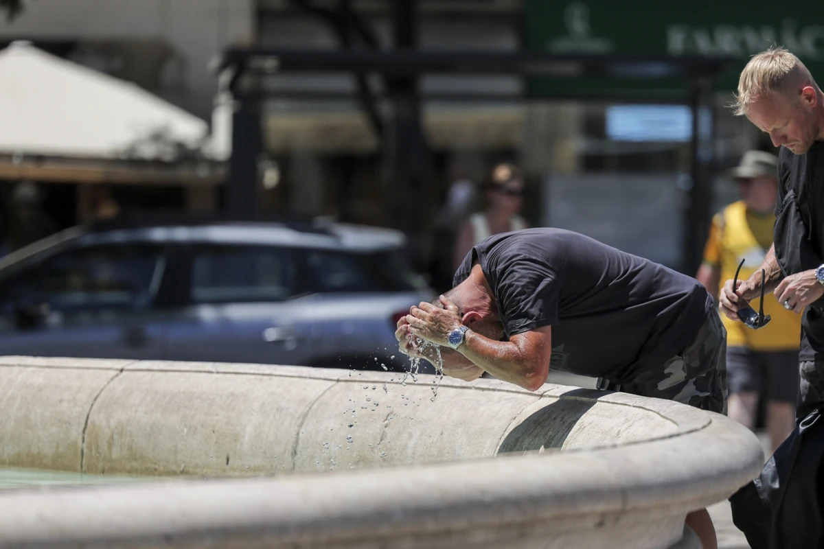 No contexto europeu, abaixo de Portugal estão apenas a Islândia (13 dias), o Mónaco (17) e a Irlanda (18)