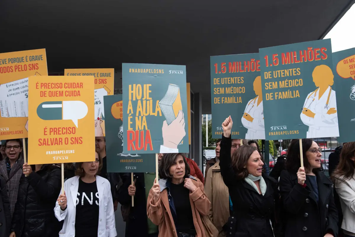 Manifestação da Fnam