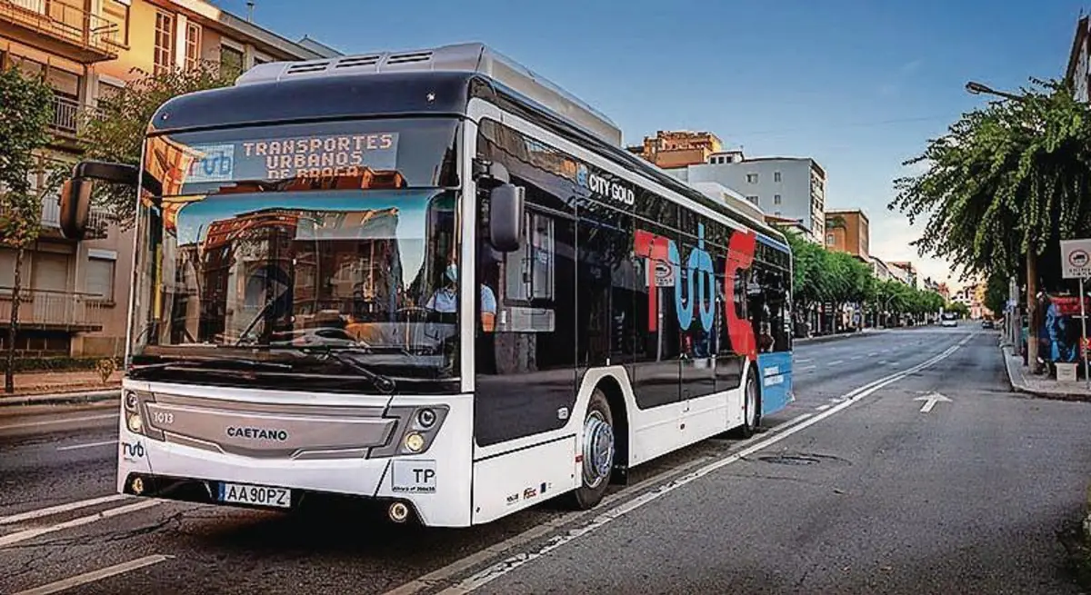 Bilhetes ocasionais para viajar nos autocarros dos TUB vão manter o preço em 2026