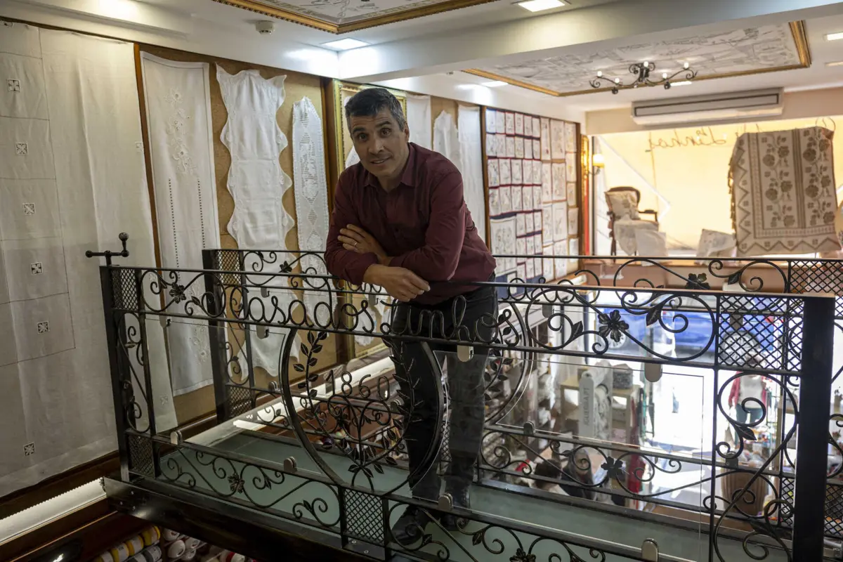 Felisberto Carvalho investiu mais de 100 mil euros na Casa dos Linhos e instalou uma varanda inspirada no mecanismo dos elétricos