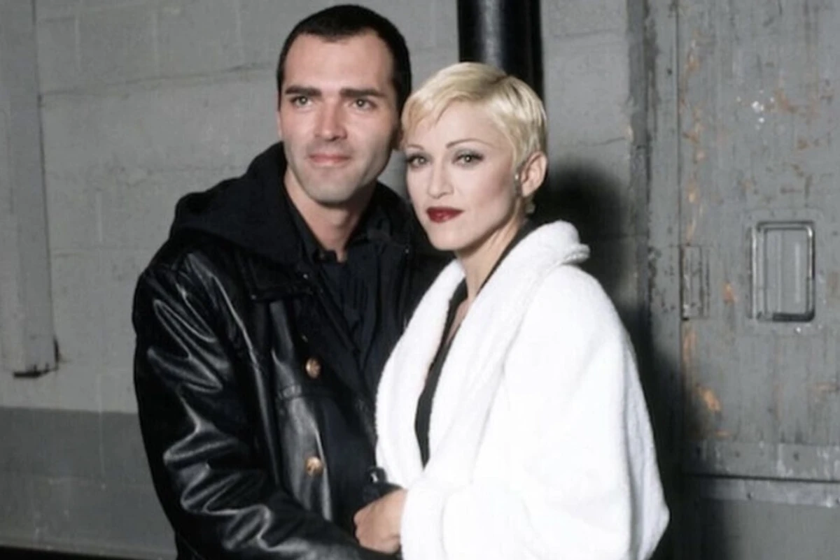 Cantora recorda relação com o irmão mais novo, que faleceu aos 63 anos