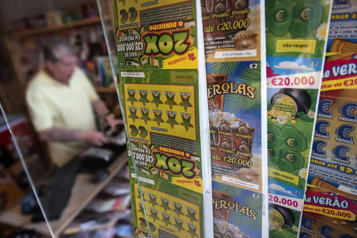 O autor do furto levou dois lotes de raspadinhas no valor de 8000 euros