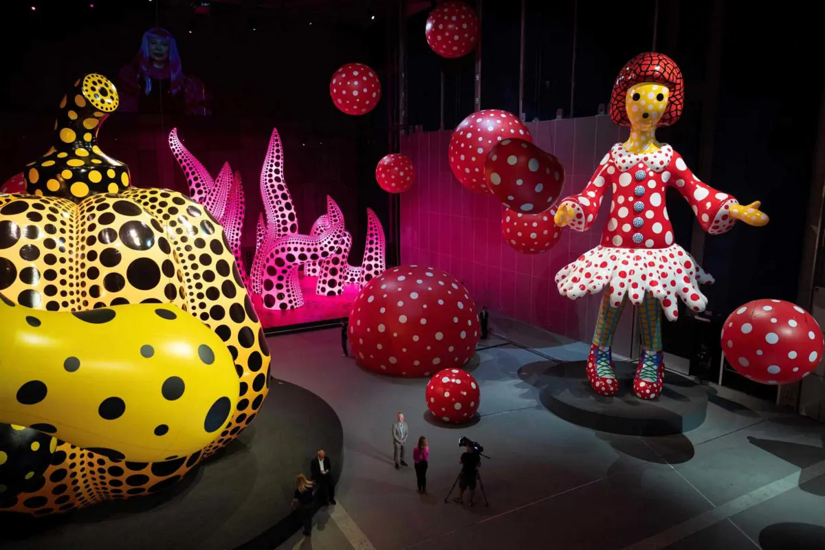 “Dots obsession - Aspiring to heaven”: exposição com mais de 200 peças da japonesa Yayoi Kusama abre em março e ficará patente até outubro em Serralves.