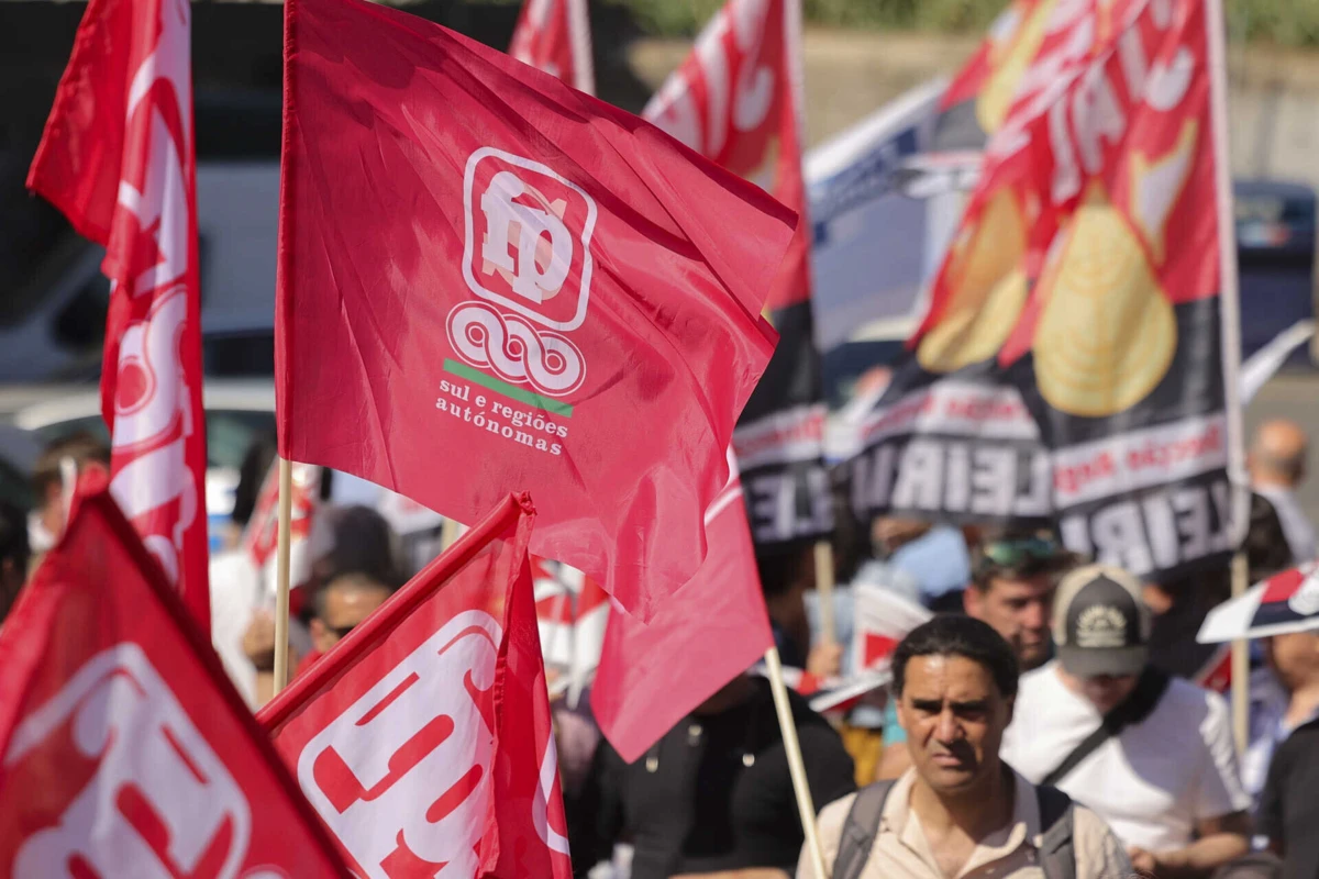 Imagem de contexto do artigo Governo propõe aumentos de 52 euros na função pública em 2024