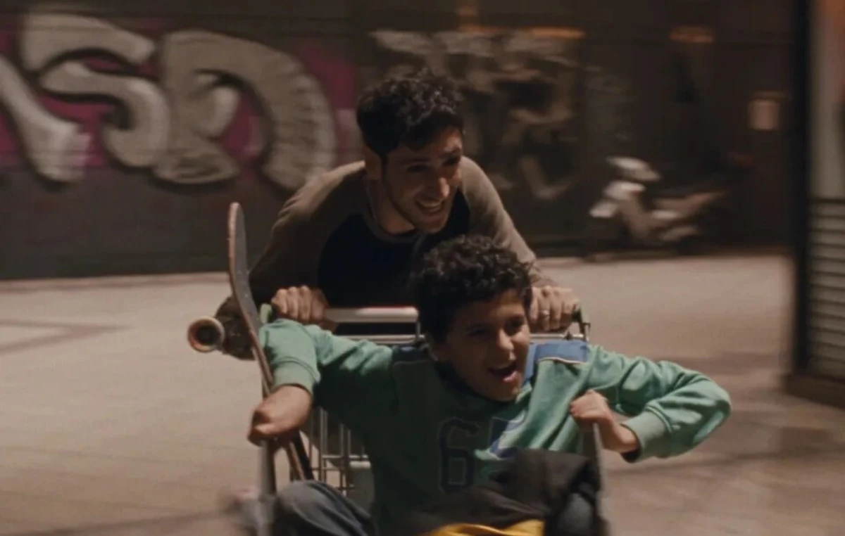 "To a land unknown”, do palestino-dinamarquês Mahdi Fleifel, estará
em exibição no festival