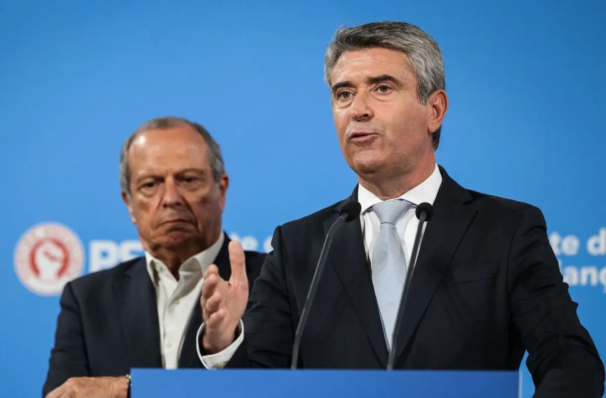 Carlos César e José Luís Carneiro