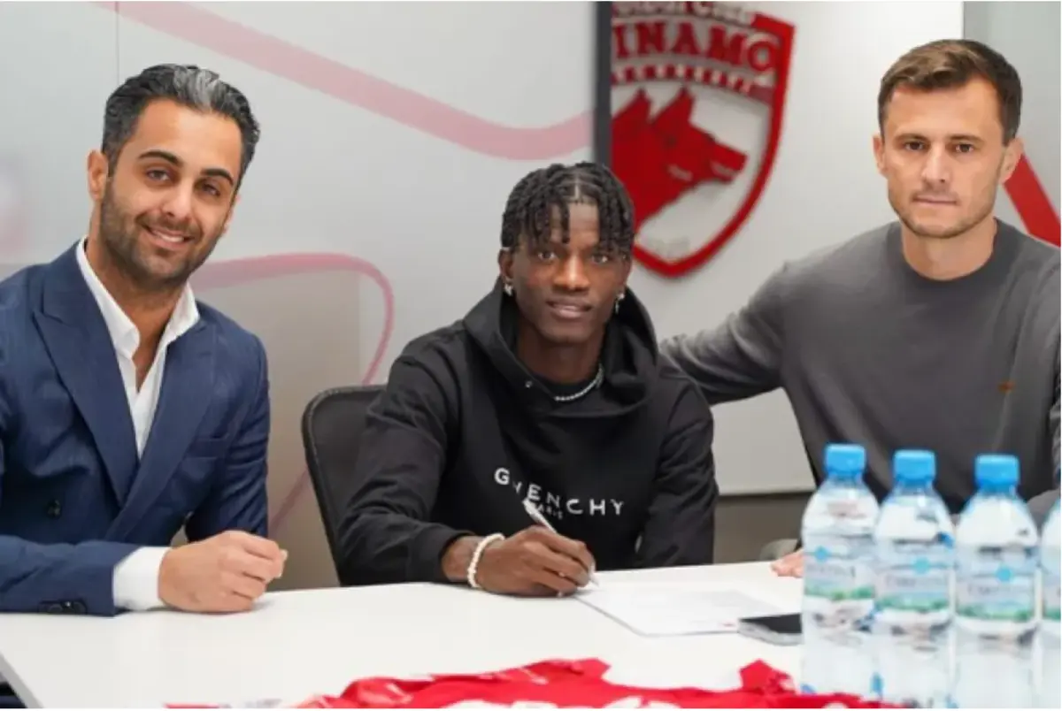 Edgar Ié chegou ao emblema romeno em fevereiro