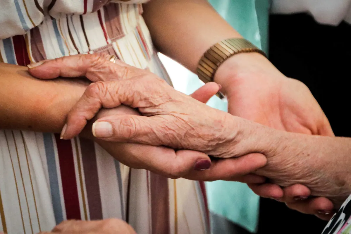 Cinco idosos tiveram de ser realojados