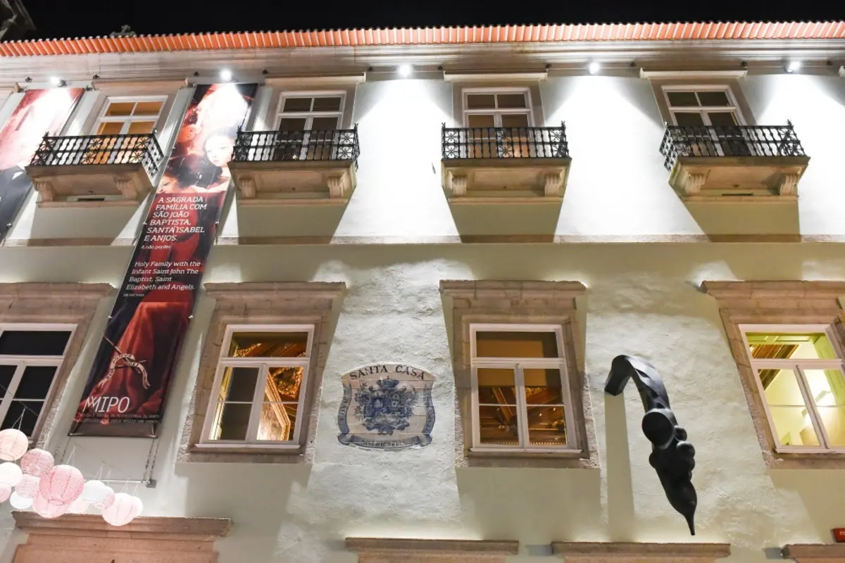 Museu da Misericórdia do Porto localiza-se na Rua das Flores