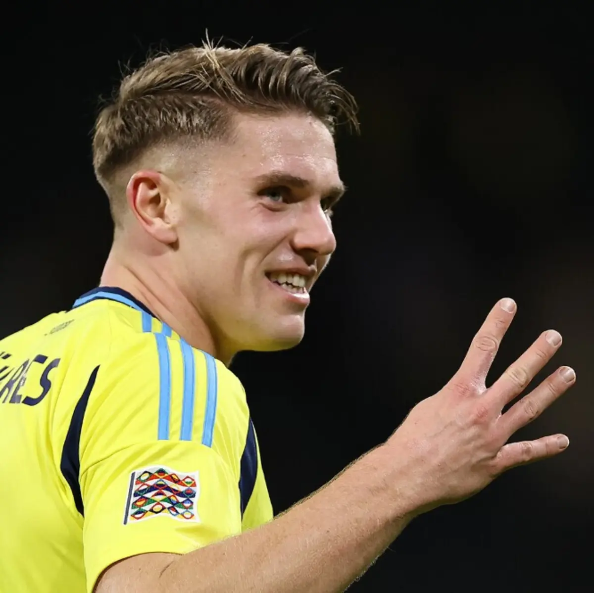 Goleador fecha a fase de grupos da competição com nove golos