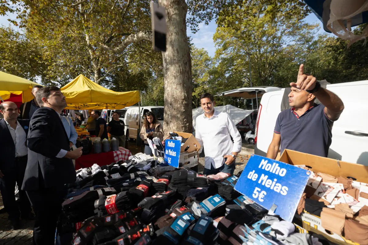 Candidatos cruzaram-se na feira em Braga