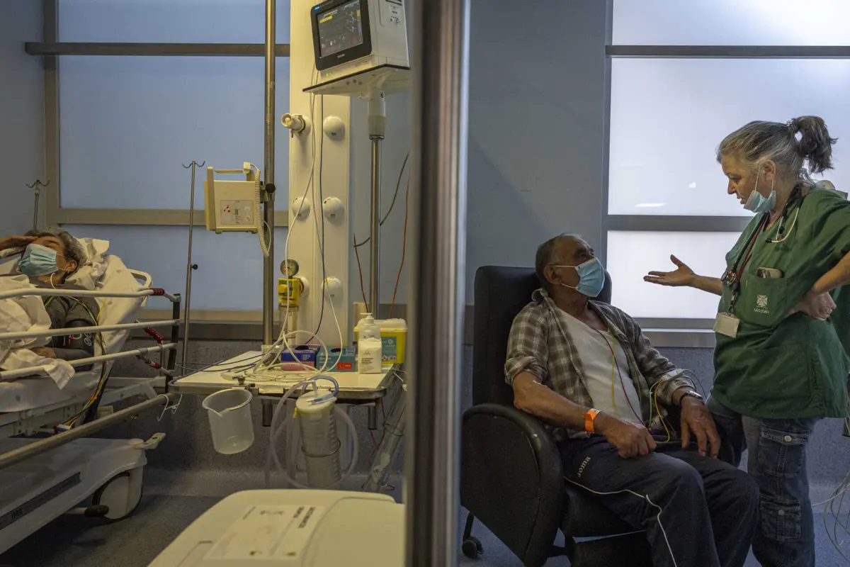 Foi detetado, na semana de 16 a 22 de dezembro, "um maior número de casos de gripe, relativamente às semanas anteriores"