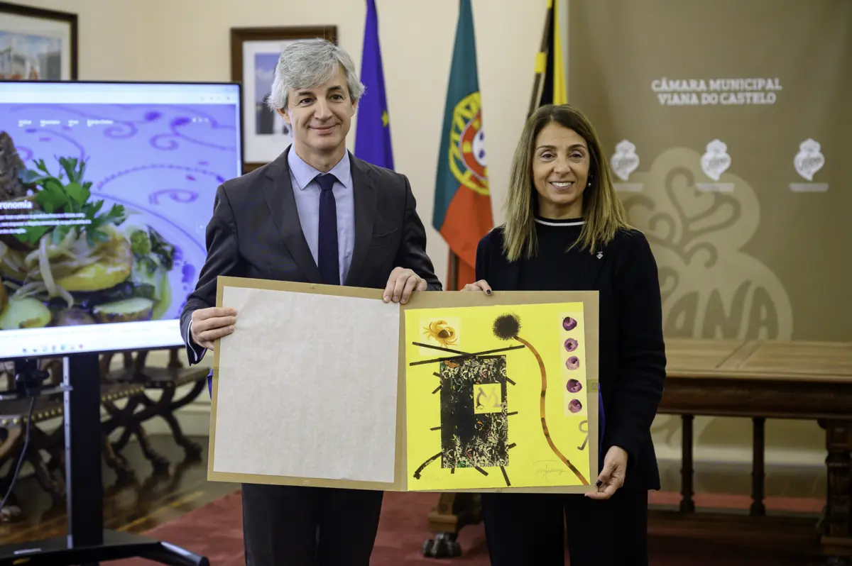 A delegação passou pelo Porto, Matosinhos, Guimarães e Viana do Castelo e a Associação de Municípios Catalães (ACM)