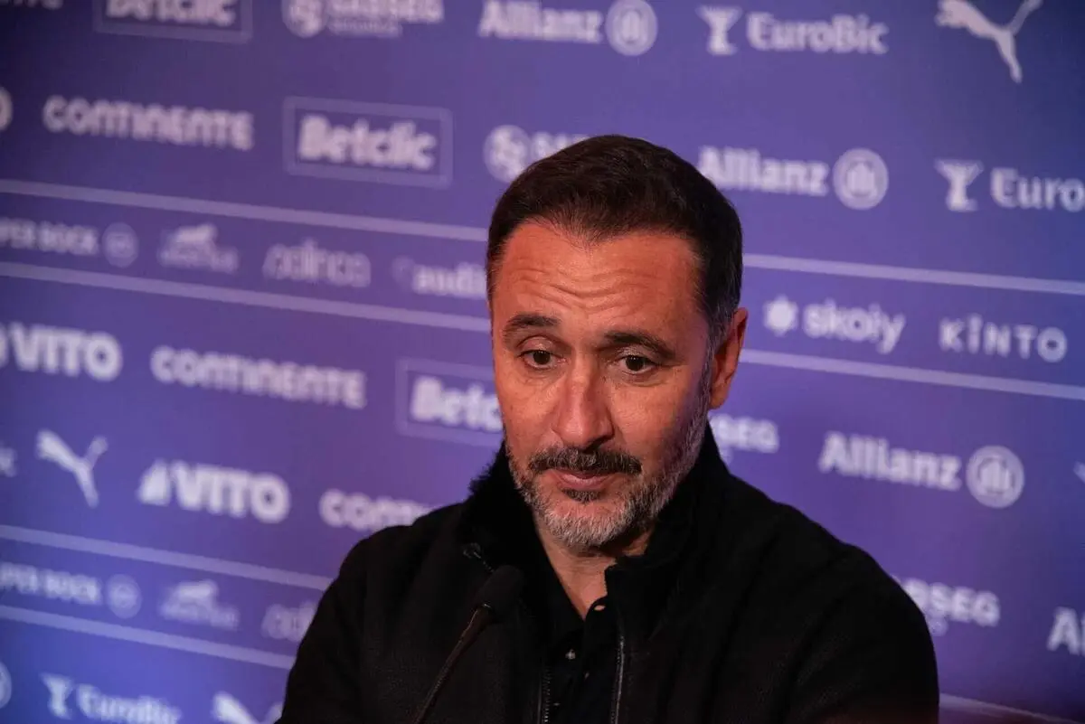 Vítor Pereira está muito perto de voltar a treinar em Inglaterra