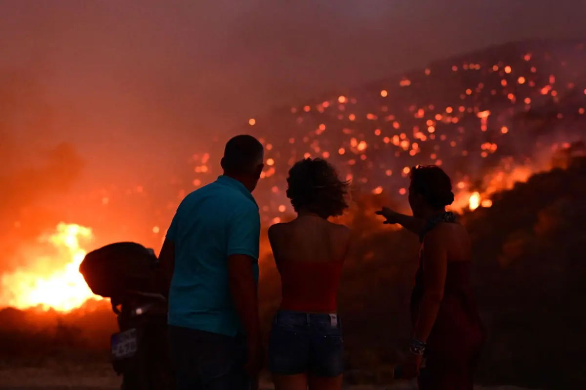 Imagem de contexto do artigo Incêndios e ventos fortes matam quatro pessoas na Grécia