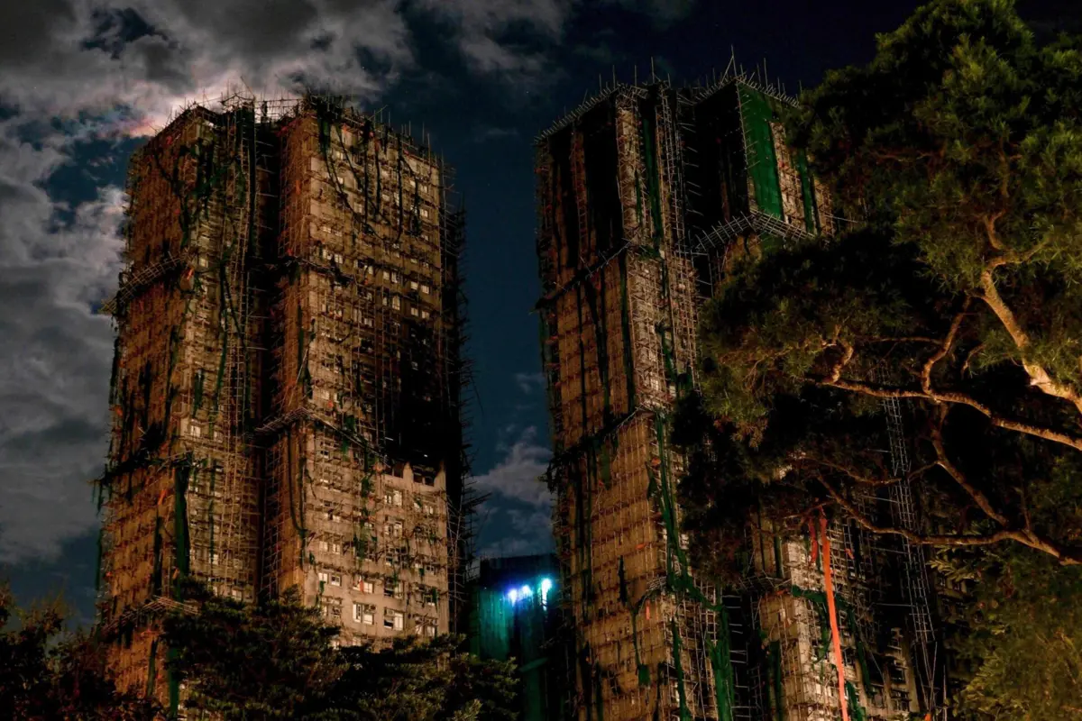 Imagem de contexto do artigo Homem detido em Hong Kong por suspeitas de sedição em caso ligado a incêndio