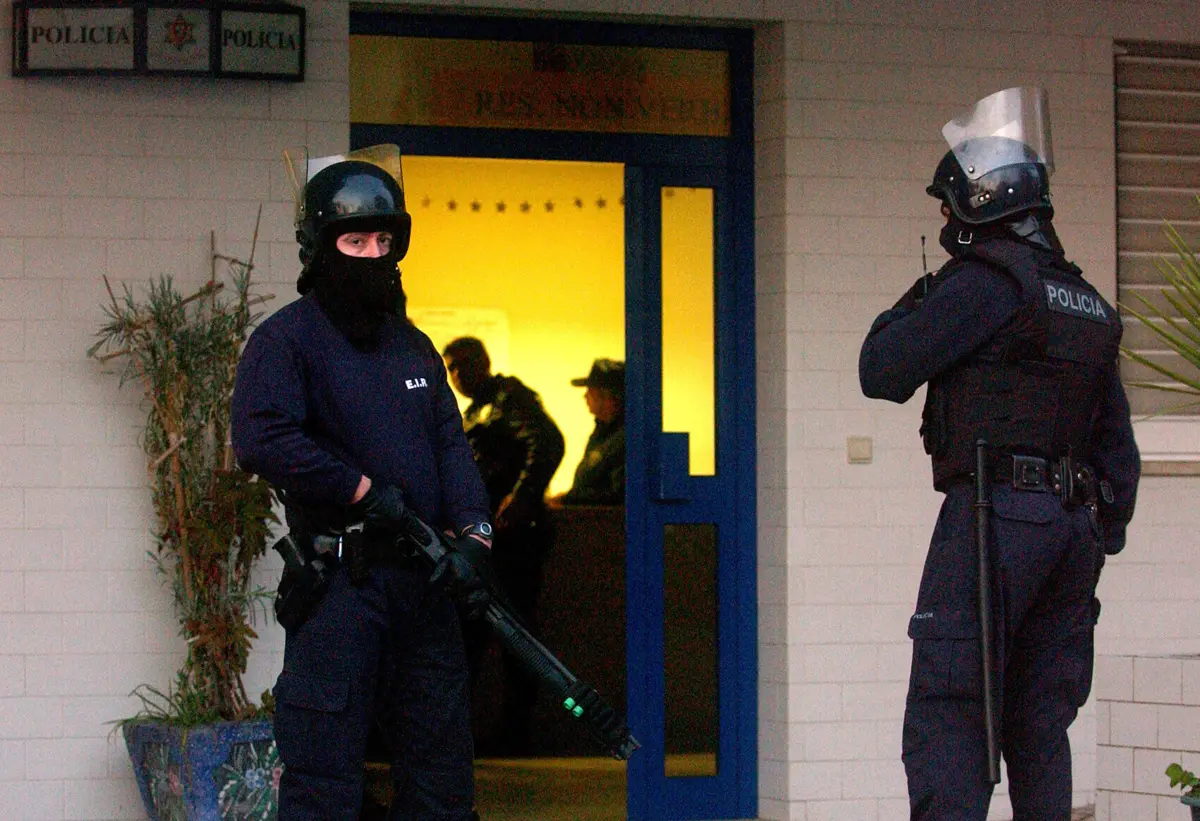 Cada bastão custa 86 euros