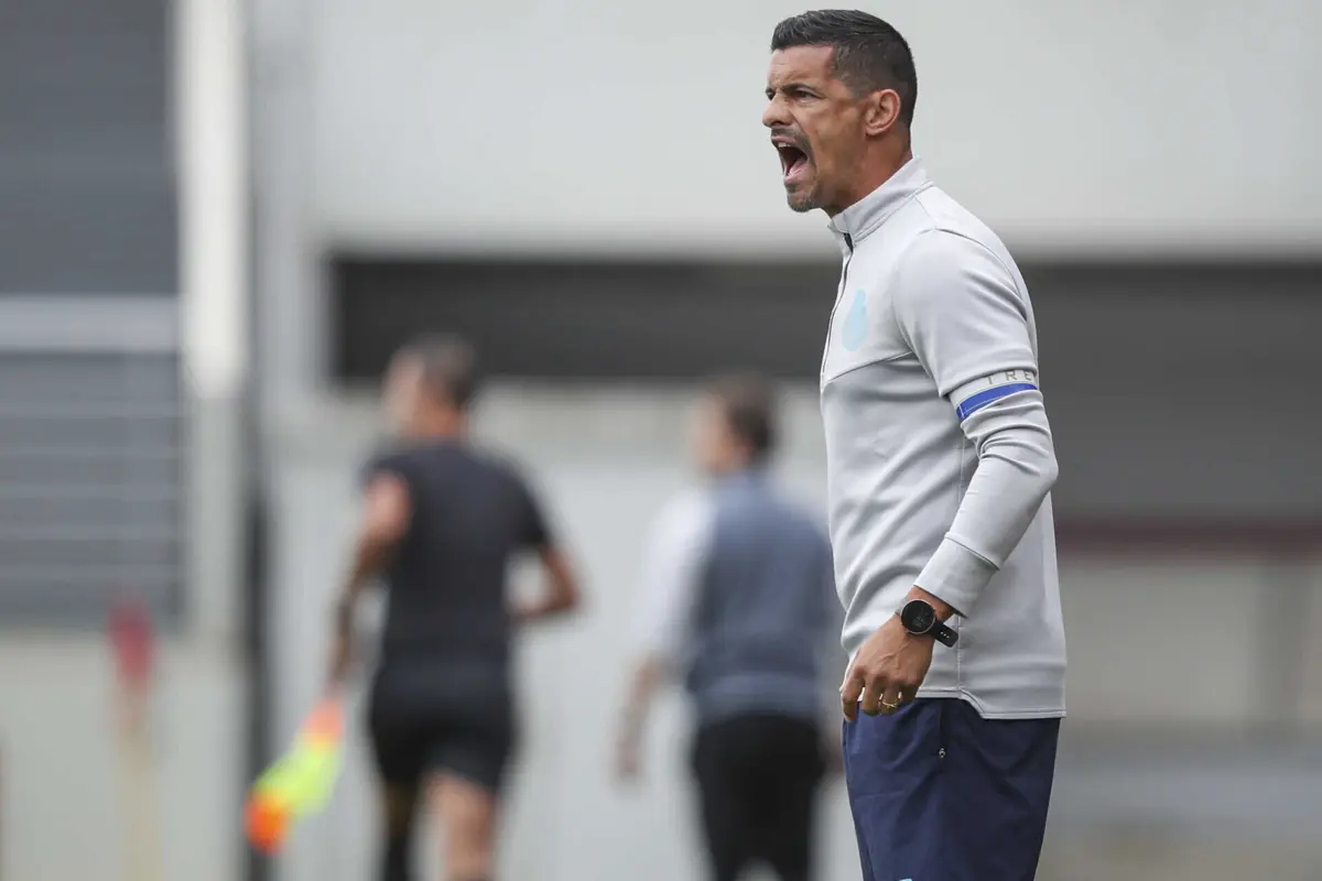 Ricardo Costa terá a primeira experiência como treinador principal numa equipa sénior nos georgianos do FC Dila